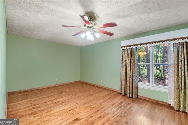 1996 Thomas Road, Canton, GA 30115
