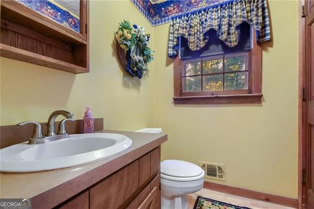 1996 Thomas Road, Canton, GA 30115