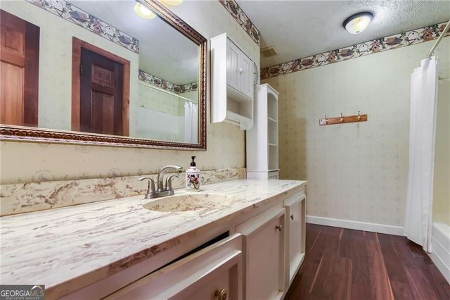 1996 Thomas Road, Canton, GA 30115