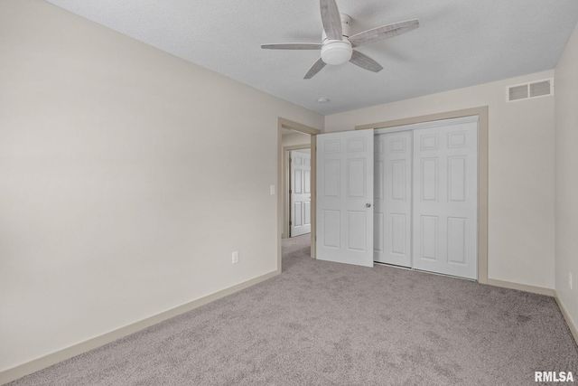 1203 W Locust Street, Davenport, IA 52804