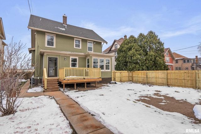 1203 W Locust Street, Davenport, IA 52804