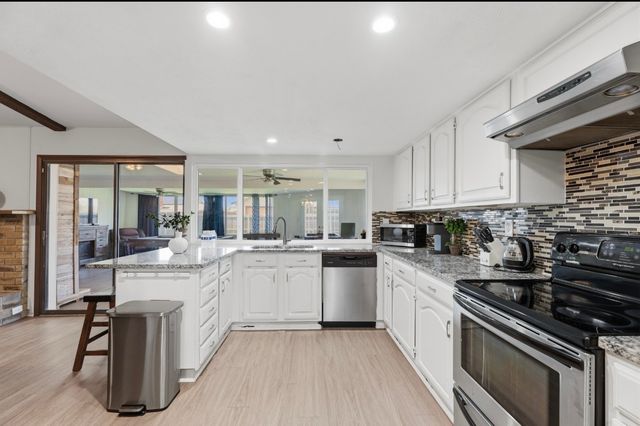 2213 Proctor Drive, Carrollton, TX 75007