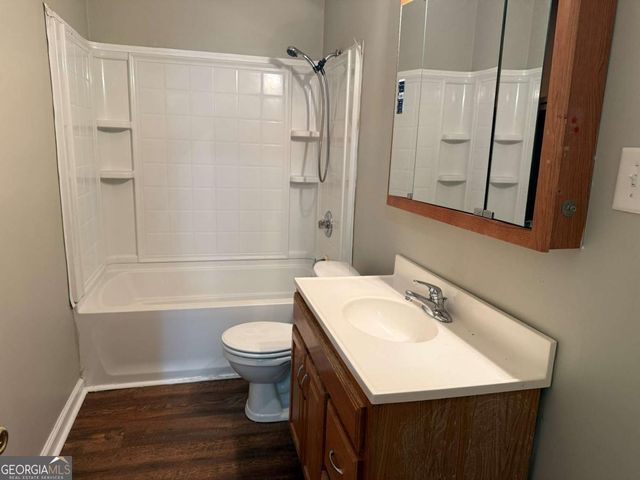 300 Forrest Avenue B, Gainesville, GA 30501