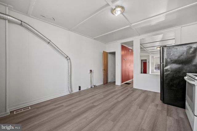 220 N LUZERNE AVE, Baltimore, MD 21224