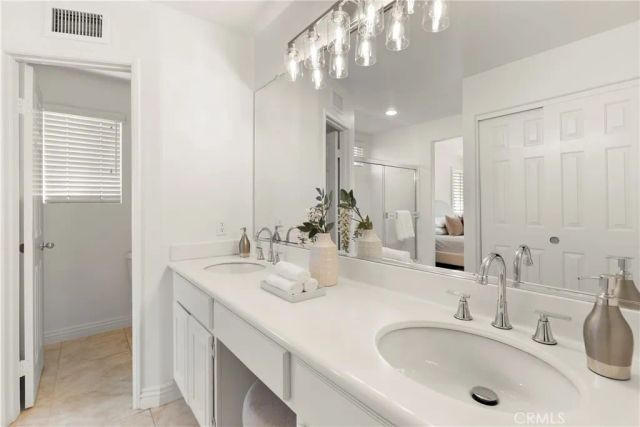 15 Poppyfield, Rancho Santa Margarita, CA 92688