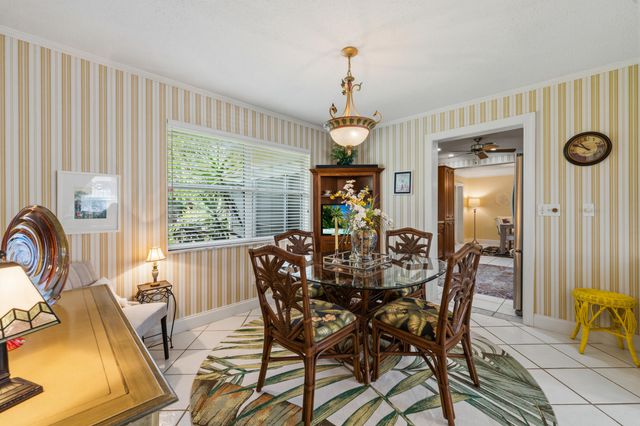 4176 SE Fairway Court, Stuart, FL 34997