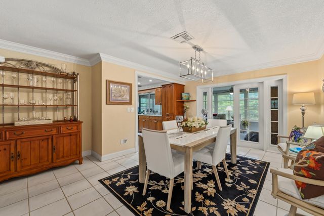 4176 SE Fairway Court, Stuart, FL 34997