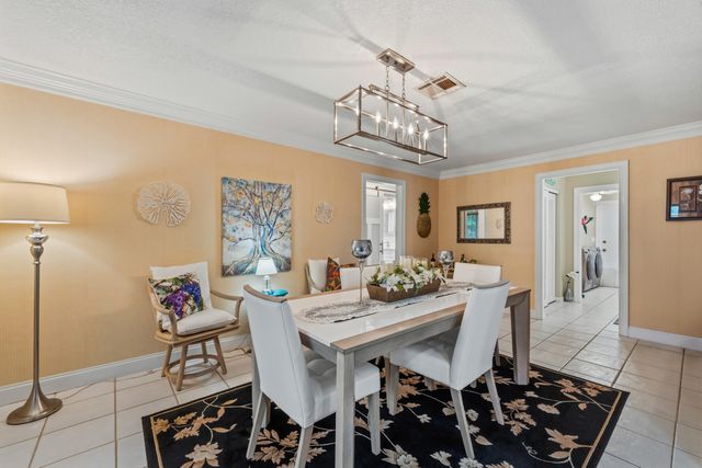 4176 SE Fairway Court, Stuart, FL 34997