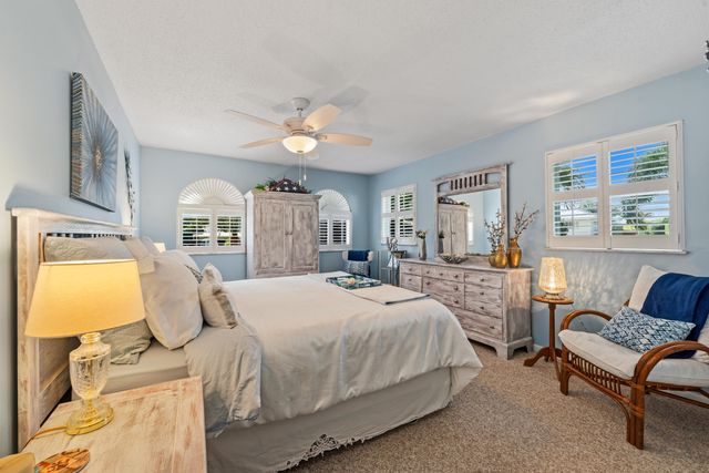 4176 SE Fairway Court, Stuart, FL 34997