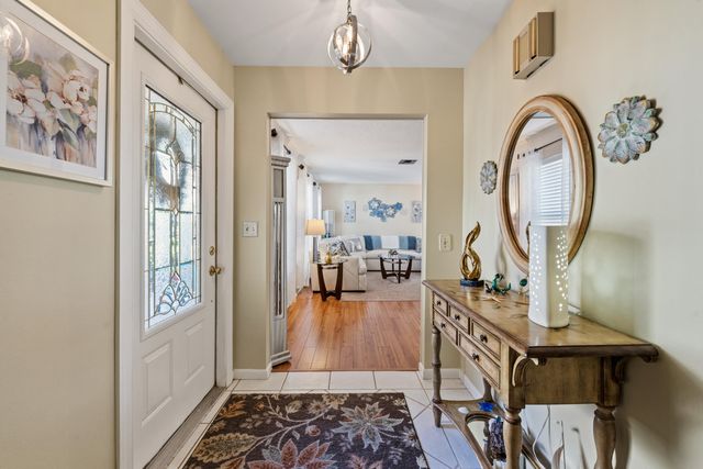 4176 SE Fairway Court, Stuart, FL 34997