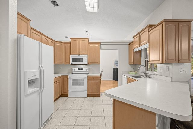 7999 SW 187TH AVENUE, Dunnellon, FL 34432