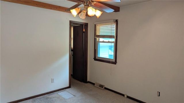 1209 SW Madison Street, Lee's Summit, MO 64081