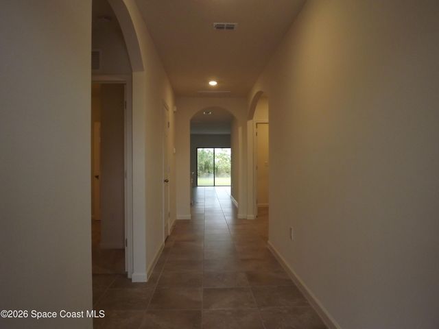740 Acadia Court SE, Palm Bay, FL 32909