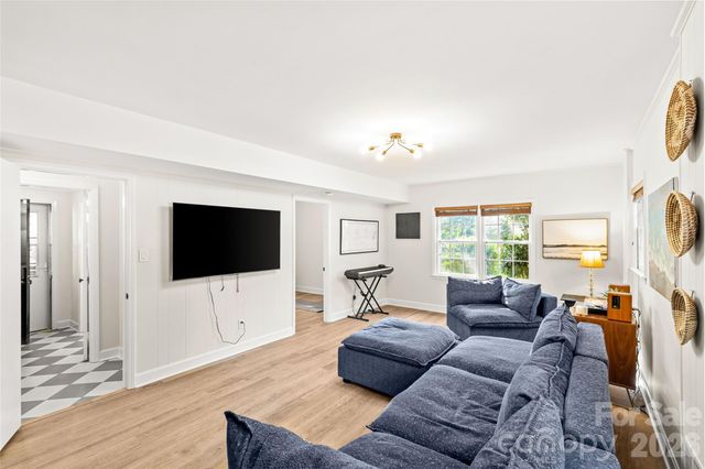 7013 Old Forge Drive, Charlotte, NC 28226