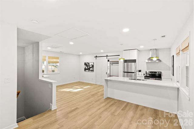 7013 Old Forge Drive, Charlotte, NC 28226