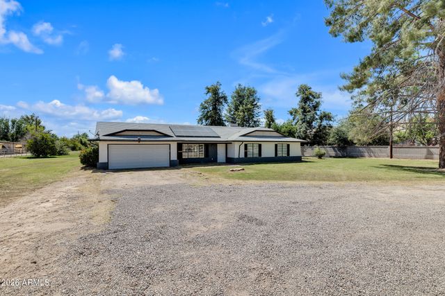 21406 S Greenfield Road, Gilbert, AZ 85298