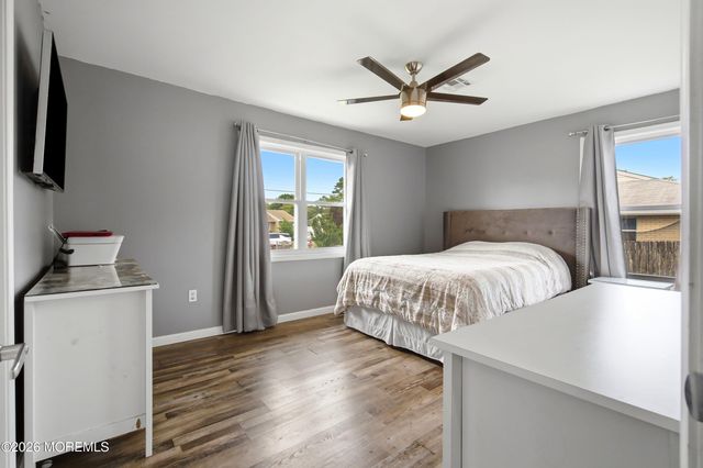 32 Edison Street, Bayville, NJ 08721