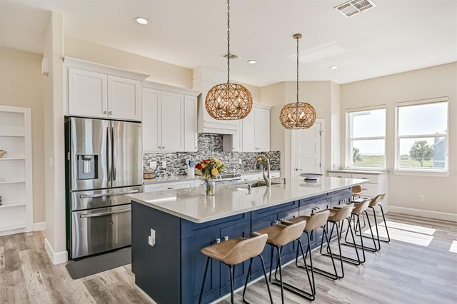 25027 Intrepid Lane, Galveston, TX 77554