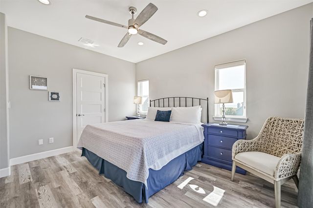 25027 Intrepid Lane, Galveston, TX 77554