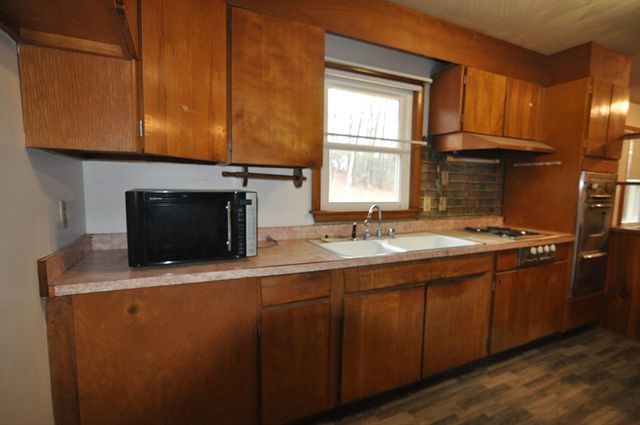 149 Shaker Rd, Westfield, MA 01085