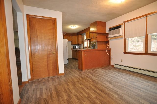 149 Shaker Rd, Westfield, MA 01085