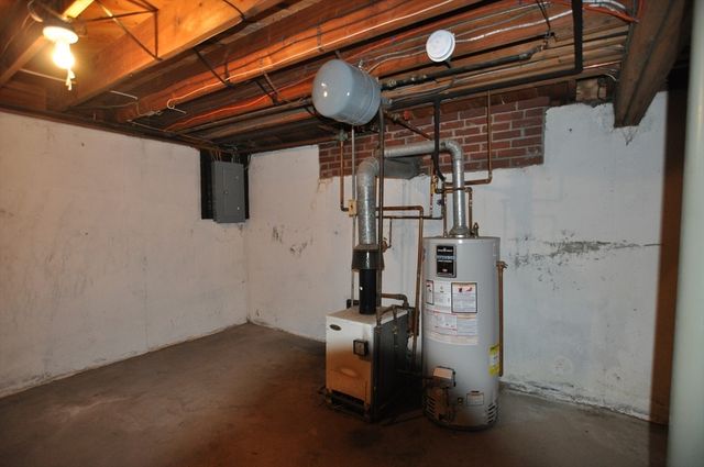 149 Shaker Rd, Westfield, MA 01085