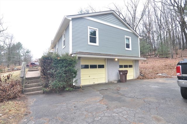 149 Shaker Rd, Westfield, MA 01085