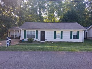 756 Maple Drive, Greer, SC 29651