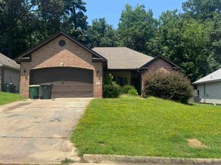 12 Ponds Edge Lane, Alexander, AR 72002