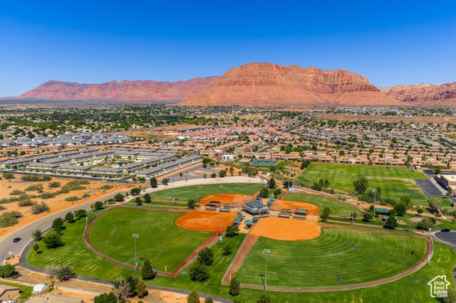 2303 JOSHUA CIR, Santa Clara, UT 84765