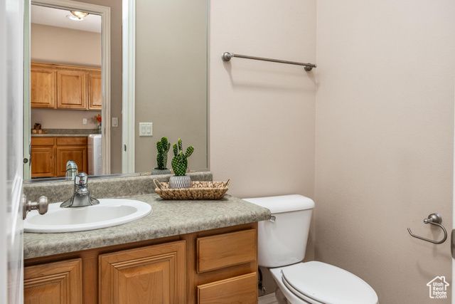 2303 JOSHUA CIR, Santa Clara, UT 84765