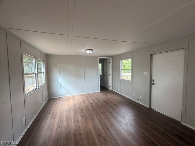 7647 Ebson DR, North Fort Myers, FL 33917