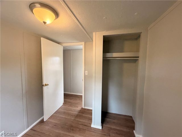 7647 Ebson DR, North Fort Myers, FL 33917