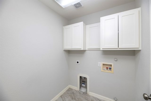 831 Summercreek Drive, Lewisville, TX 75067