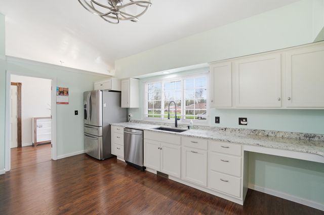 2535 Valdina Drive 2535 Valdina Drive, Beavercreek, OH 45434