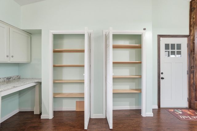 2535 Valdina Drive 2535 Valdina Drive, Beavercreek, OH 45434