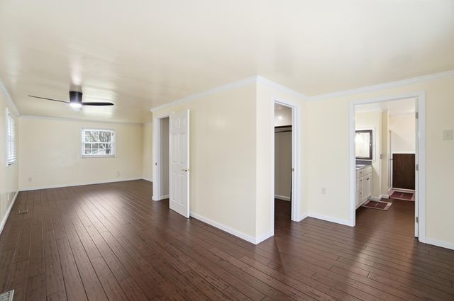 2535 Valdina Drive 2535 Valdina Drive, Beavercreek, OH 45434