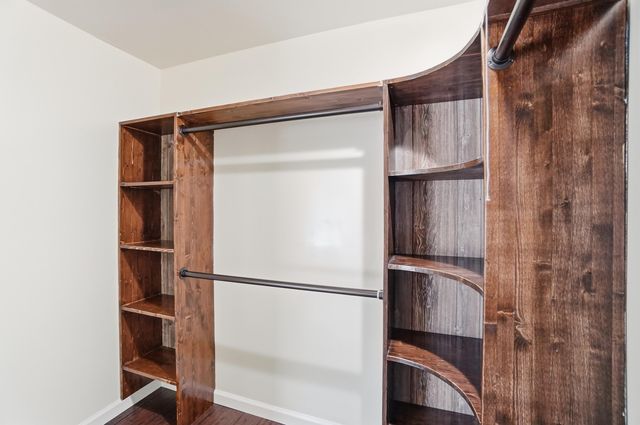 2535 Valdina Drive 2535 Valdina Drive, Beavercreek, OH 45434