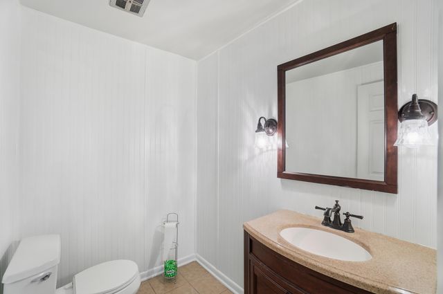 2535 Valdina Drive 2535 Valdina Drive, Beavercreek, OH 45434