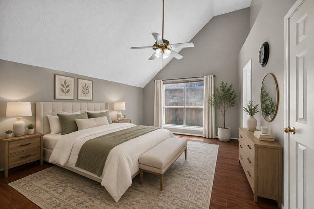 102 Lissa Lane, Sugar Land, TX 77479