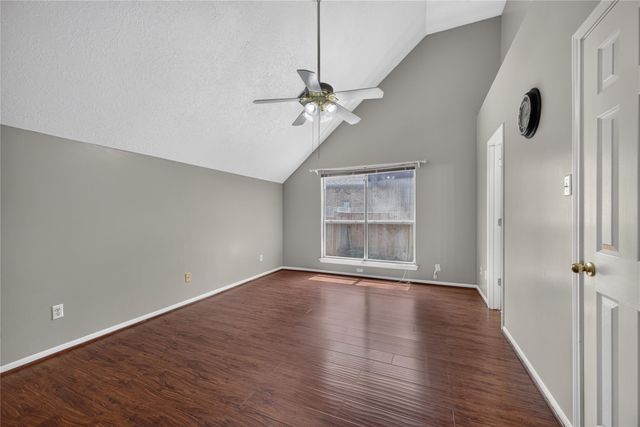 102 Lissa Lane, Sugar Land, TX 77479