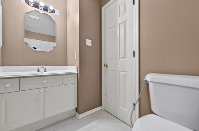 102 Lissa Lane, Sugar Land, TX 77479