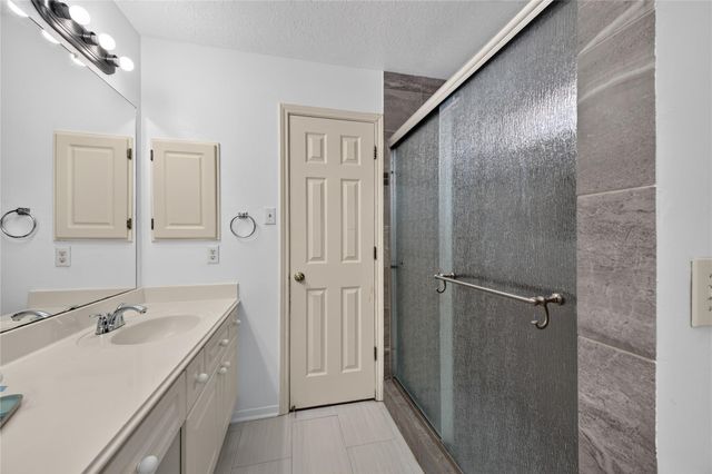 102 Lissa Lane, Sugar Land, TX 77479