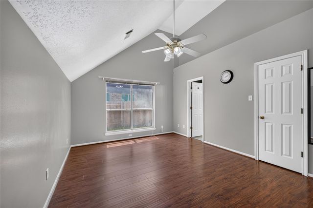 102 Lissa Lane, Sugar Land, TX 77479