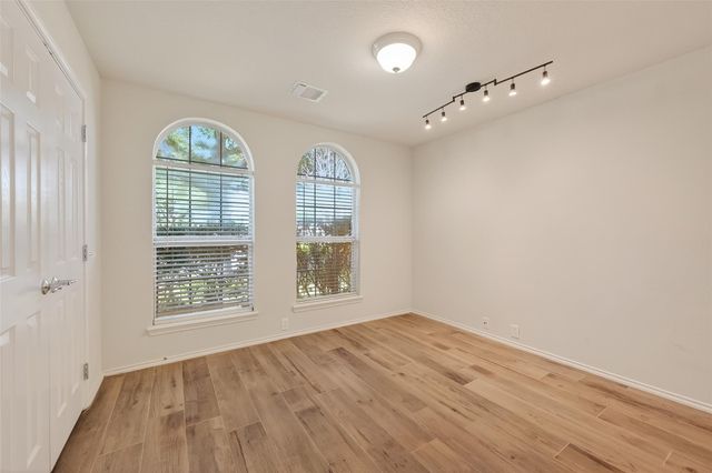 827 Honeysuckle Vine Drive, Rosenberg, TX 77469