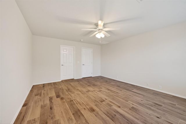 827 Honeysuckle Vine Drive, Rosenberg, TX 77469