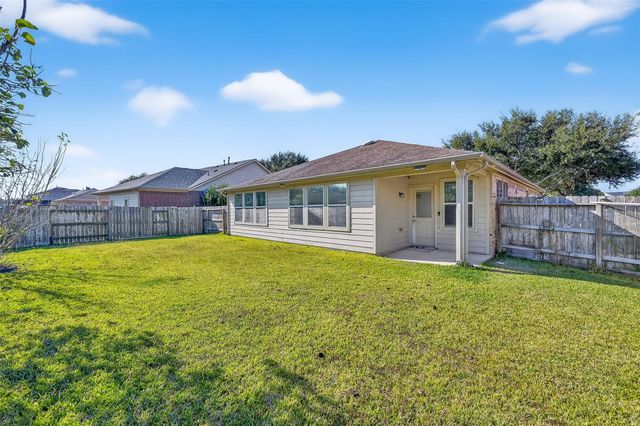827 Honeysuckle Vine Drive, Rosenberg, TX 77469