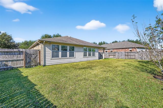 827 Honeysuckle Vine Drive, Rosenberg, TX 77469