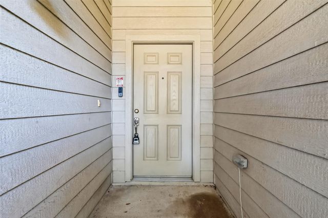 827 Honeysuckle Vine Drive, Rosenberg, TX 77469