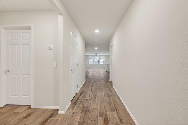 827 Honeysuckle Vine Drive, Rosenberg, TX 77469